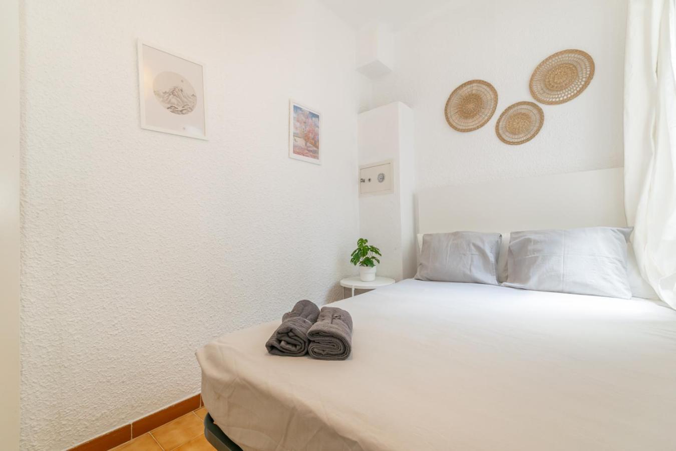 Ronda Apartment Барселона Екстериор снимка