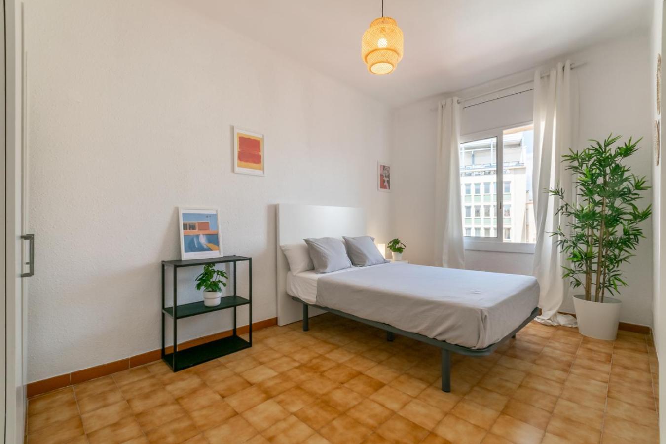 Ronda Apartment Барселона Екстериор снимка